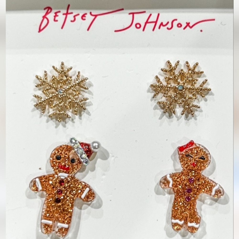 Betsey Johnson Holiday Gingerbread Man Earring Set NWT/NIB